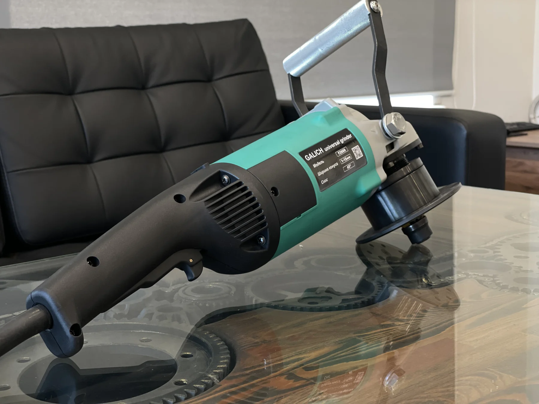 Фаскосниматель GALICH Universal Grinder F2600 для обработки кромки